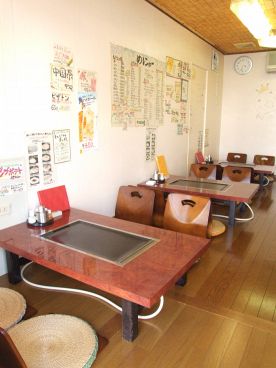 チロリン村 もんじゃ焼 お好み焼の雰囲気1