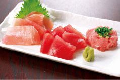 料理メニュー写真&nbsp;マグロづくし3種盛り