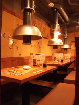 牛繁 ぎゅうしげ 学芸大学店の雰囲気1