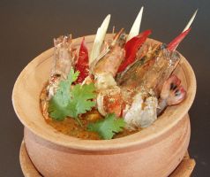 料理メニュー写真 トムヤムクン