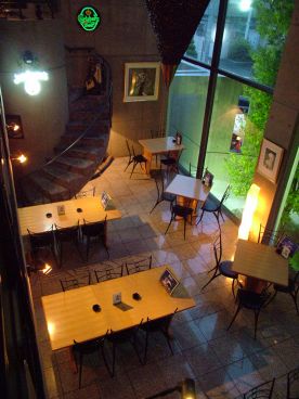 フードバー Food&Bar 古酒屋 朝日店の雰囲気1