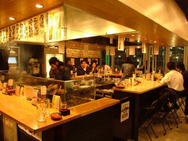 あぶりどり バリ鳥 秋葉原 UDX店の雰囲気1