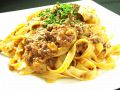 料理メニュー写真&nbsp;ポンヌフ特製赤味噌入りミートソースパスタ、ショートパスタ又はリゾット