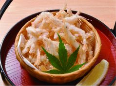 料理メニュー写真 富山県産白海老の唐揚げ