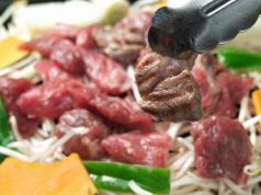 料理メニュー写真 ジンギスカンセット(ラム肉、ラムタン、野菜付き)