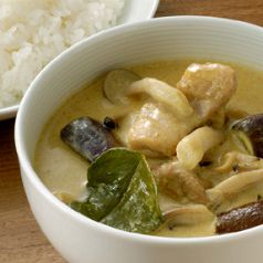 料理メニュー写真 タイのグリーンカレー