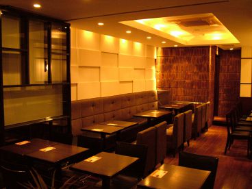 プロント PRONTO 京都三条大橋店の雰囲気1