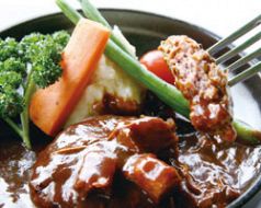 料理メニュー写真&nbsp;デミバーグ　ビーフシチューソース