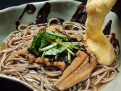 料理メニュー写真&nbsp;伝助穴子のとろろ山かけそば　￥７１４