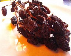 料理メニュー写真&nbsp;枝付きレーズン