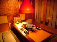 炭火焼肉屋さかい 茜部店の雰囲気1