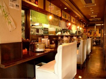 スタミナホルモン食堂 食樂の雰囲気1