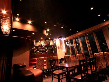 バリーズ グリル＆バー BALLY'S Grill&Barの雰囲気1