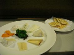 料理メニュー写真&nbsp;チーズ盛り合わせ