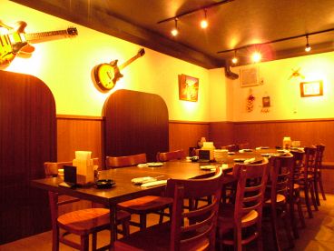 ジュジュ JYuJYu 烏丸店の雰囲気1