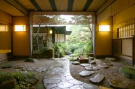 お部屋からの庭園風景