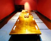 個室を貸切る贅沢。人気席なのでご予約を!