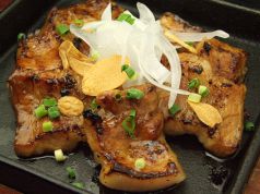 料理メニュー写真 岩中豚カルビのガーリック焼