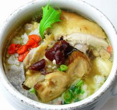 料理メニュー写真&nbsp;参鶏湯、韓流美人のひみつ