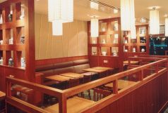 とんかつ和幸 デックス東京ビーチ台場店の雰囲気2