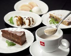料理メニュー写真 栗とエスプレッソのプリン