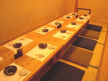 すし屋の源さん 四谷三丁目店の雰囲気1