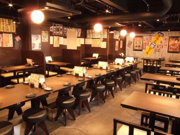 神田 270円居酒屋 電撃酒場 神田南口の雰囲気1