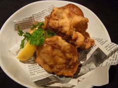 料理メニュー写真&nbsp;ハーブ鶏の塩唐揚
