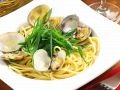 料理メニュー写真&nbsp;九条ねぎたっぷりのボンゴレビアンコ　/　ペンネアラビアータ 