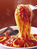 カプリチョーザ TOMATO&GARLIC 梅田ロフト店の雰囲気