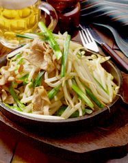 料理メニュー写真 豚ニラもやし炒め