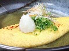 料理メニュー写真 神戸但馬牛のスジコンオムレツ ¥609