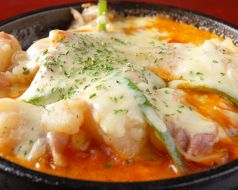 料理メニュー写真&nbsp;じゃがいもとチーズのオーブン焼き