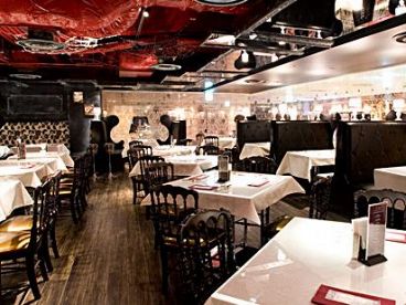 ビタースイーツ ビュッフェ ルミネエスト新宿店の雰囲気1