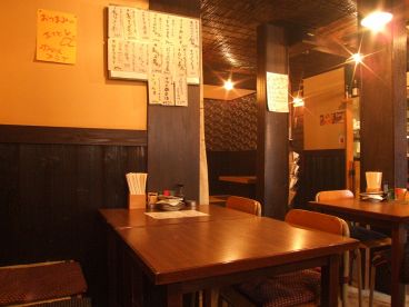 鷹番ゴールデン酒場の雰囲気1