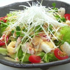 料理メニュー写真 海鮮サラダ