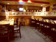 沖縄料理 瓦樹丸 がじゅまる 築地店の雰囲気1
