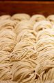 料理メニュー写真&nbsp;【麺】3種の特徴[コシ/香り/滑らかさ]を持つ小麦粉を独自の割合でブレンドした特製麺