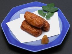 料理メニュー写真 さつま揚げ(3ヶ)