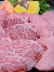 野村牧場直営焼肉 野村屋のおすすめ料理1