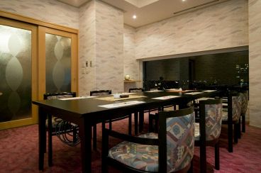 天王寺都ホテル 日本料理 松崎の雰囲気1
