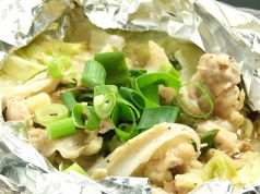 料理メニュー写真 とりナンコツのポンポン焼