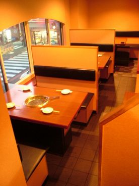 焼肉 六角 ろっかくの雰囲気1