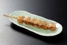 料理メニュー写真 赤からつくね串(塩・タレ・赤からタレ)