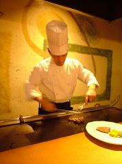 鉄板厨房 かけはしの雰囲気1