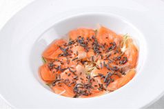 料理メニュー写真&nbsp;昆布〆サーモンの和風カルパッチョ