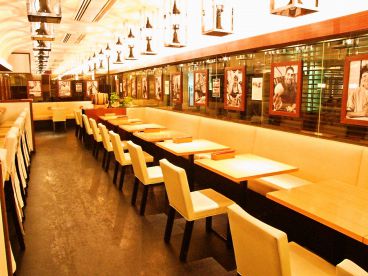ヤミツキ 川崎 DICE ダイス 店の雰囲気1