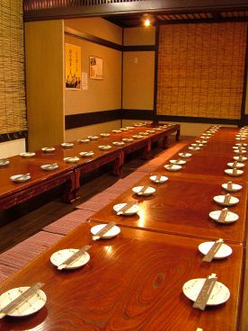 炭火居酒屋炎 西町本店の雰囲気1