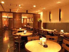 グランチャイナ GRAND CHINA 天神アクロス店の雰囲気1