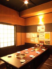 黒まる市場の雰囲気1